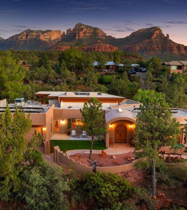Luxury Sedona home with Red Rock views and modern desert architecture